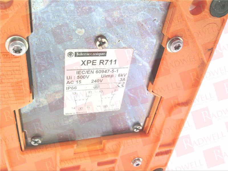 SCHNEIDER ELECTRIC XPE-R711