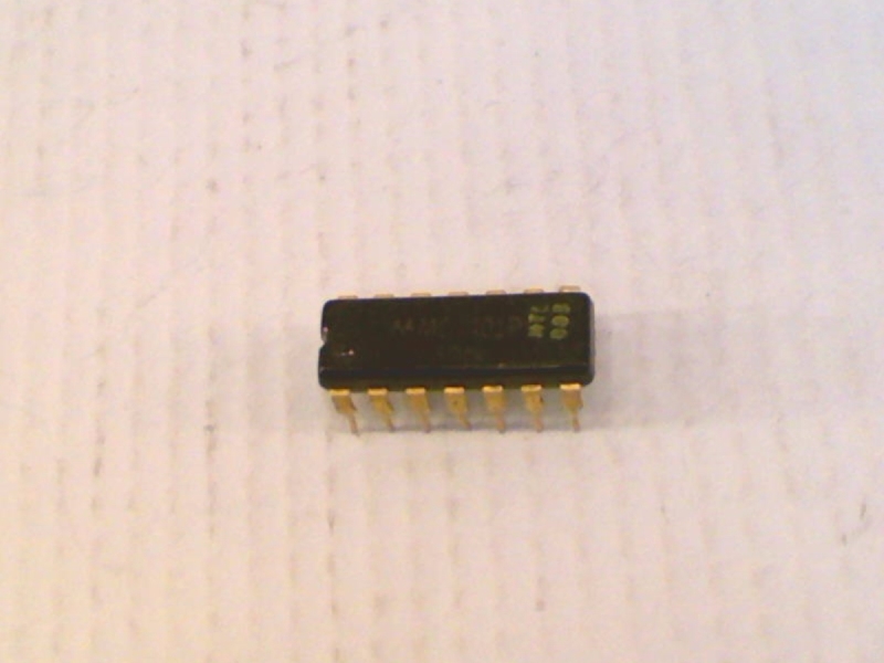 NXP SEMICONDUCTOR MC7401P