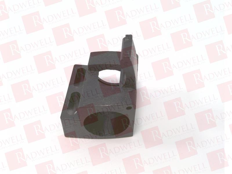 EFECTOR MOUNTING CLAMP M18-E11048