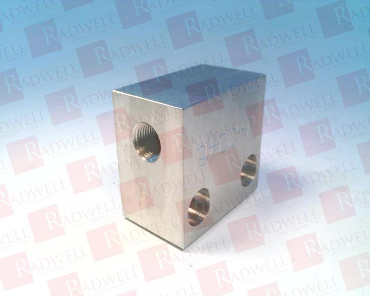 EFECTOR FLOW BLOCK, SS, 1/8-M12 -U40046