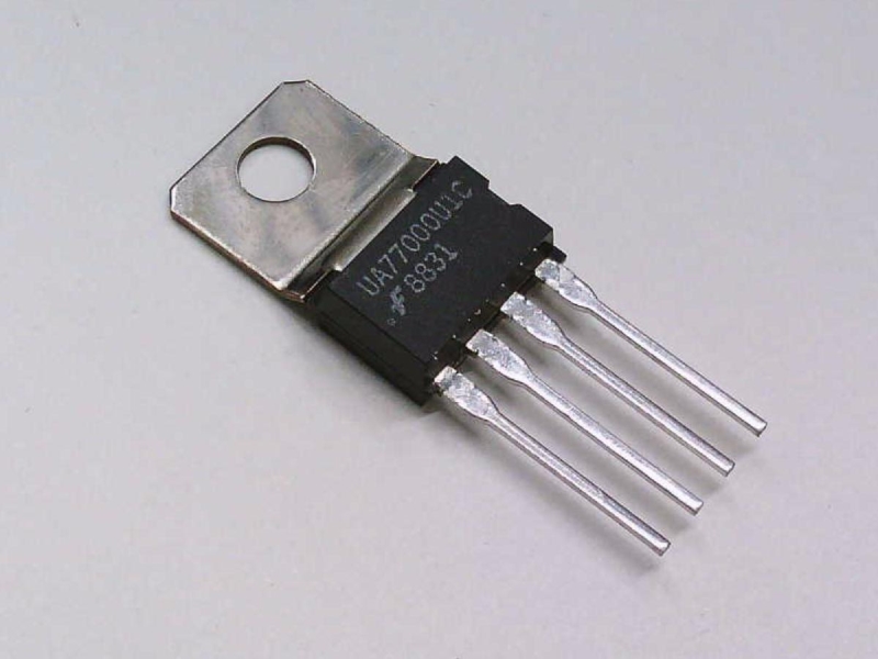 ON SEMICONDUCTOR UA77000U1C